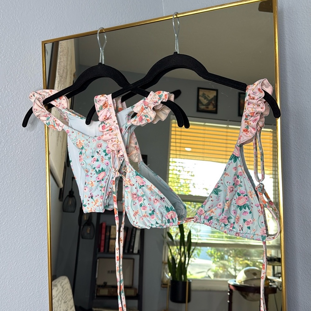 Blackbough Tessa Ruffled Set - Picture 6 of 12